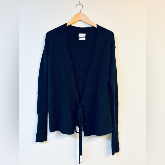 Wilfred Free Aritzia Black Wool Alpaca Wrap Ballet Sweater Small - Picture 3 of 9